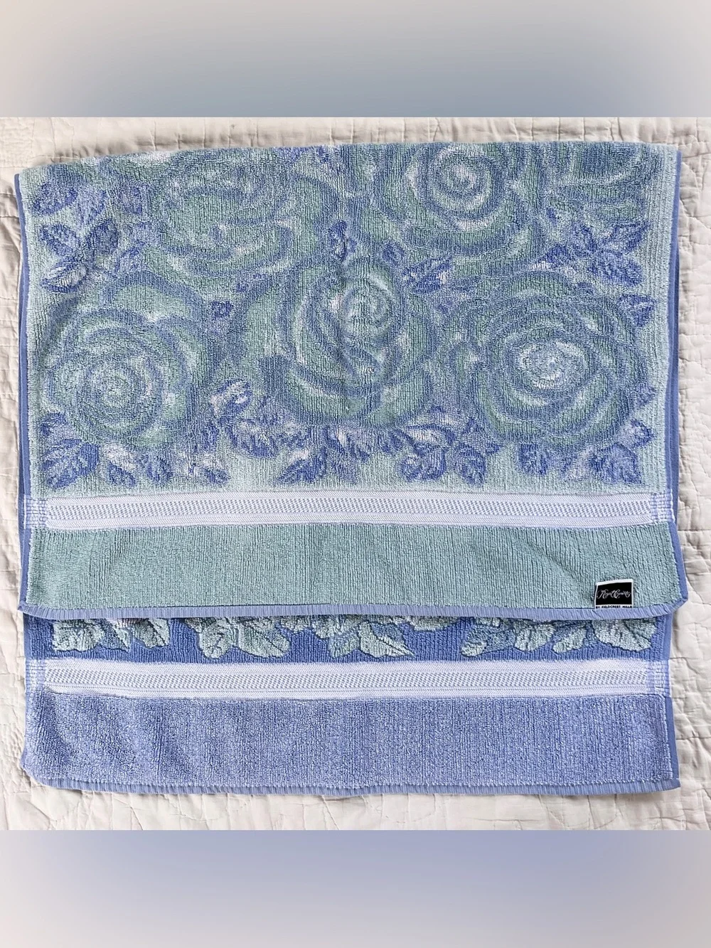 Vtg Fieldcrest Mills Royal Court Blue Green Sculpted Rose Cotton Bath Towel USA
